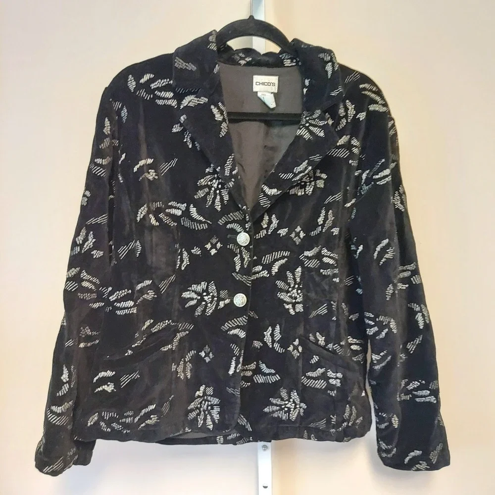 Chico's Black Cotton Velvet Blazer Silver Metallic Embroidery Jacket Size 2 L